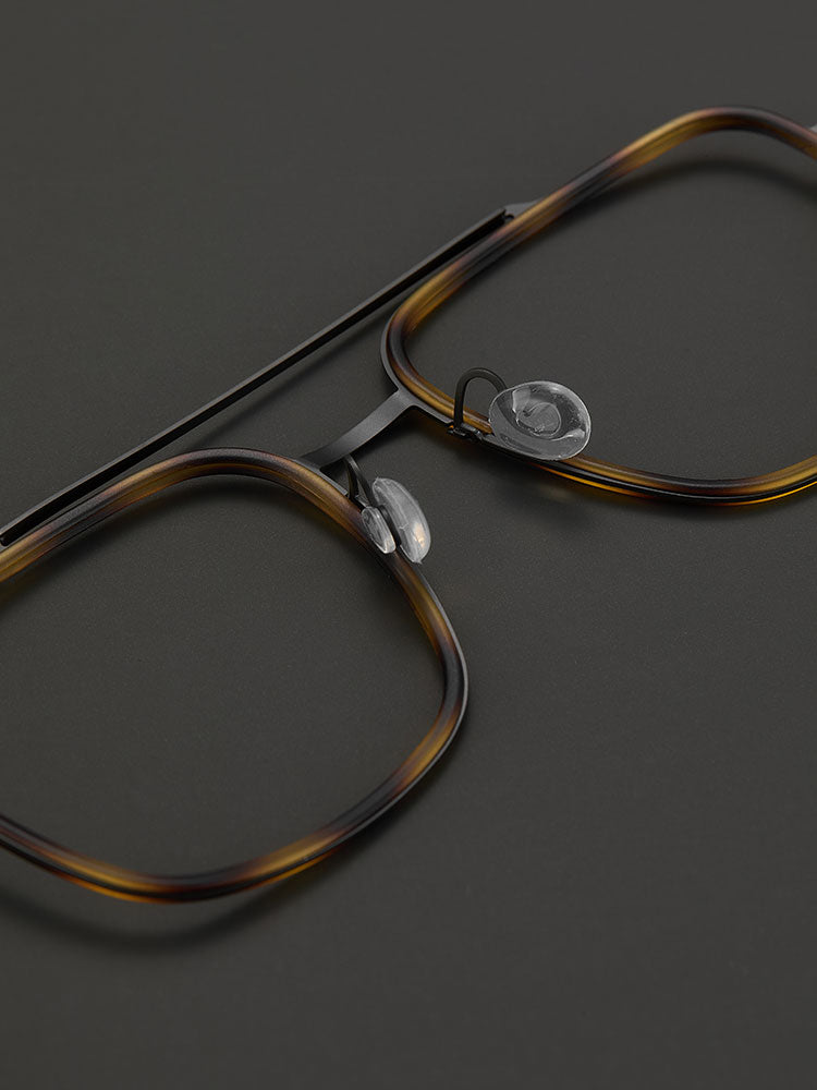 8.6g Ultra-Lightweight PURE Titanium Men's Eyeglass Frames - Slim & Comfortable Daily Use