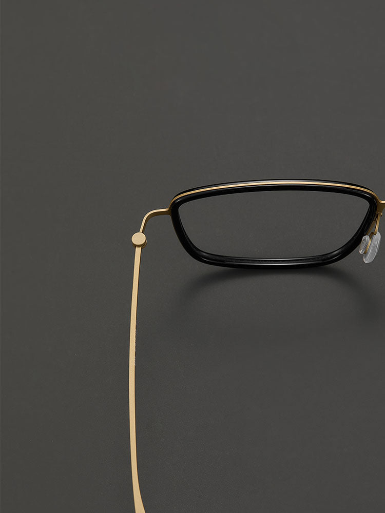 8.2g Ultra-Lightweight PURE Titanium Men's Eyeglass Frames - Slim & Comfortable Daily Use